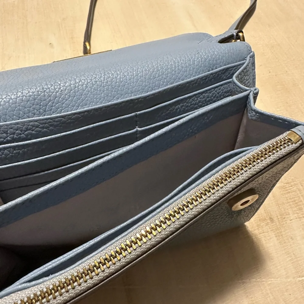 Tory Burch Slate Blue Crossbody Bag with Gold Chain - Picture 8 of 11